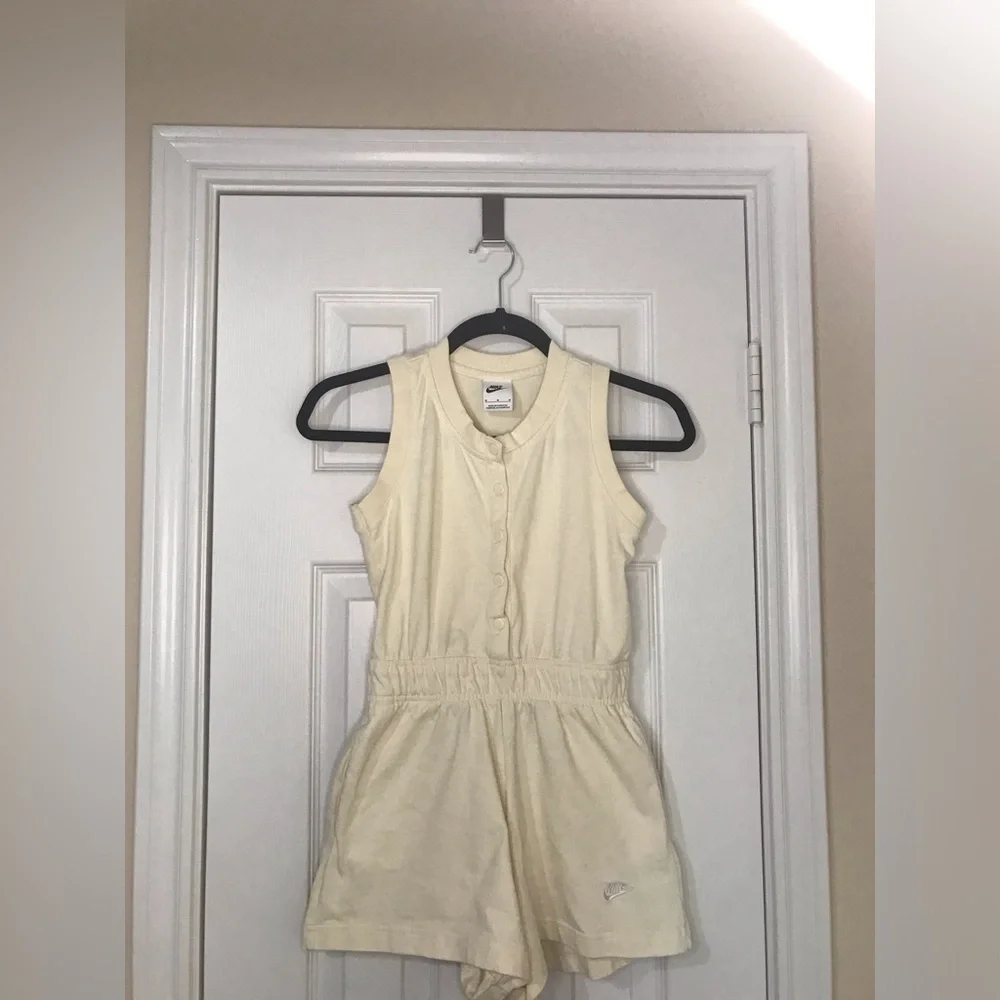 Nike Girls Cream Sleeveless Romper